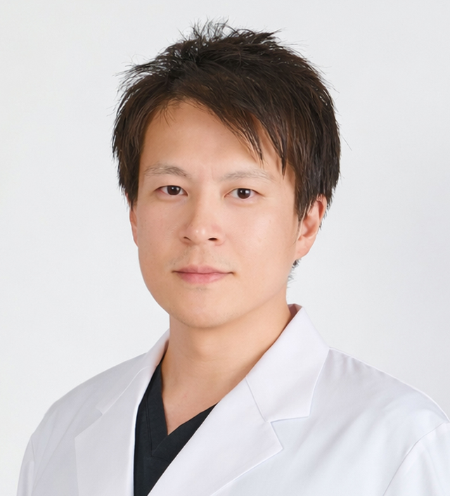 整形外科 医師　医学博士 藤戸　稔高
